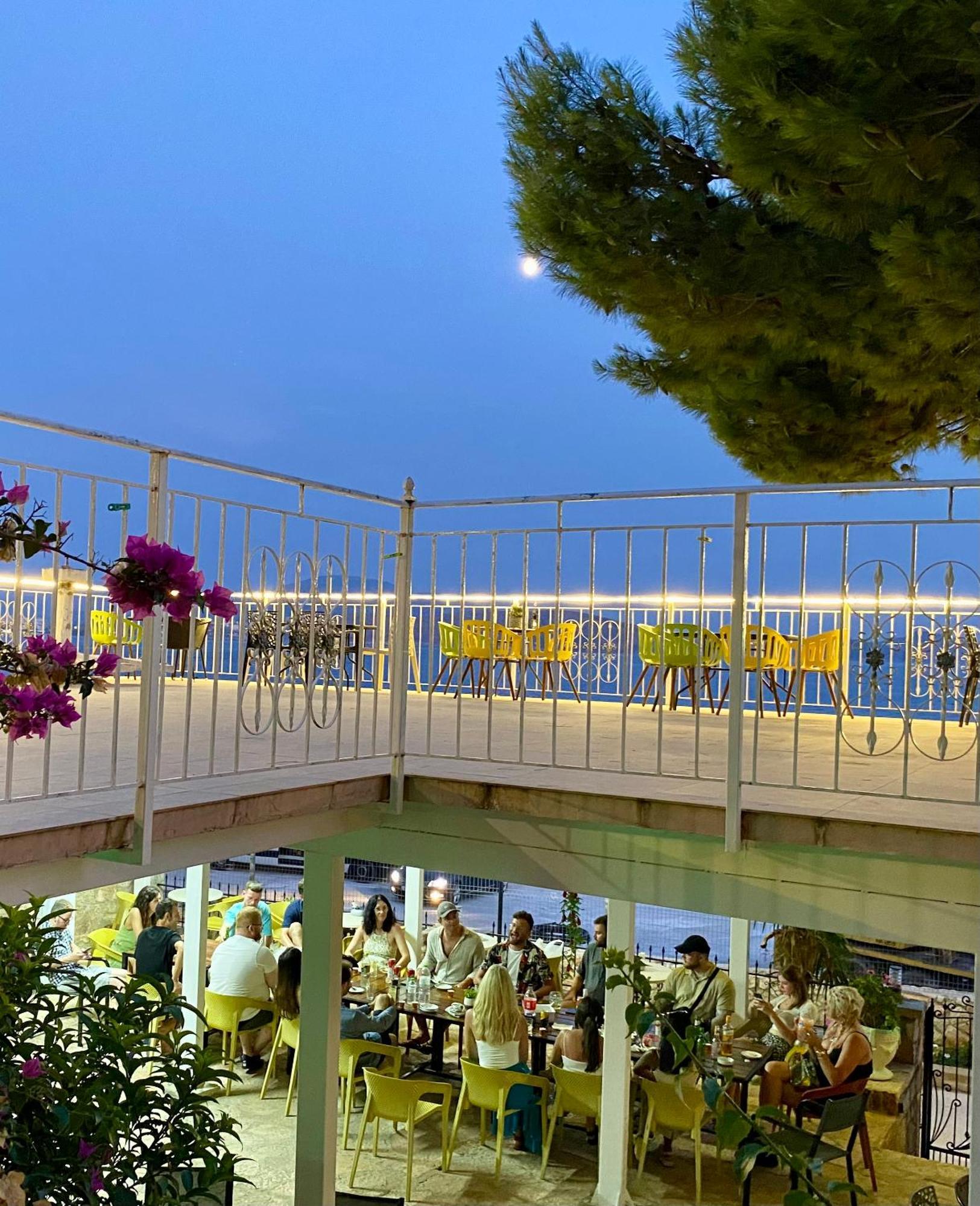Kalemi'S Beachside Hotel Sarandë Exterior foto